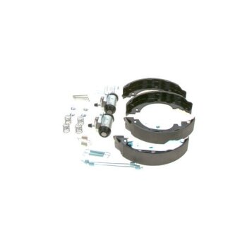 BOSCH Bremsbackensatz 0 204 113 724 - 0204113724