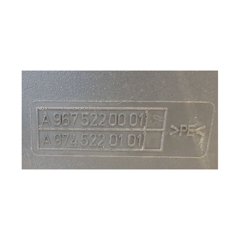 Mercedes-Benz Kotflügel links 9438800506 - 943 880 05 06 7C72