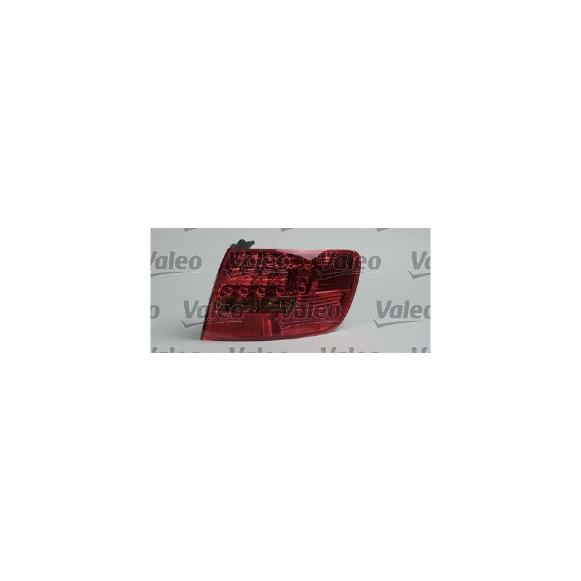 VALEO Heckleuchte 043329 für 4F9945095B