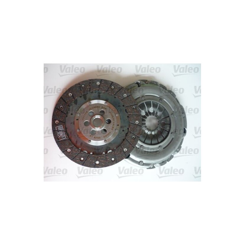 VALEO Kupplungssatz 826647 für 1128708