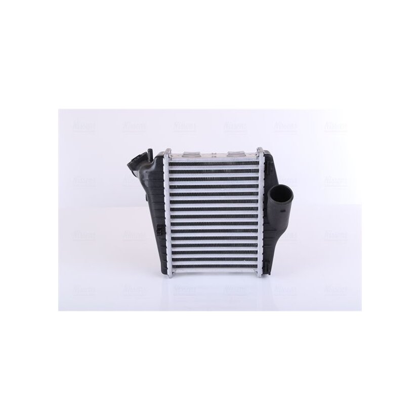 NISSENS Ladeluftkühler 96177 für 4515010101