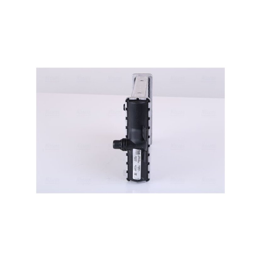 NISSENS Kühler, Motorkühlung 606270 für 17117600697