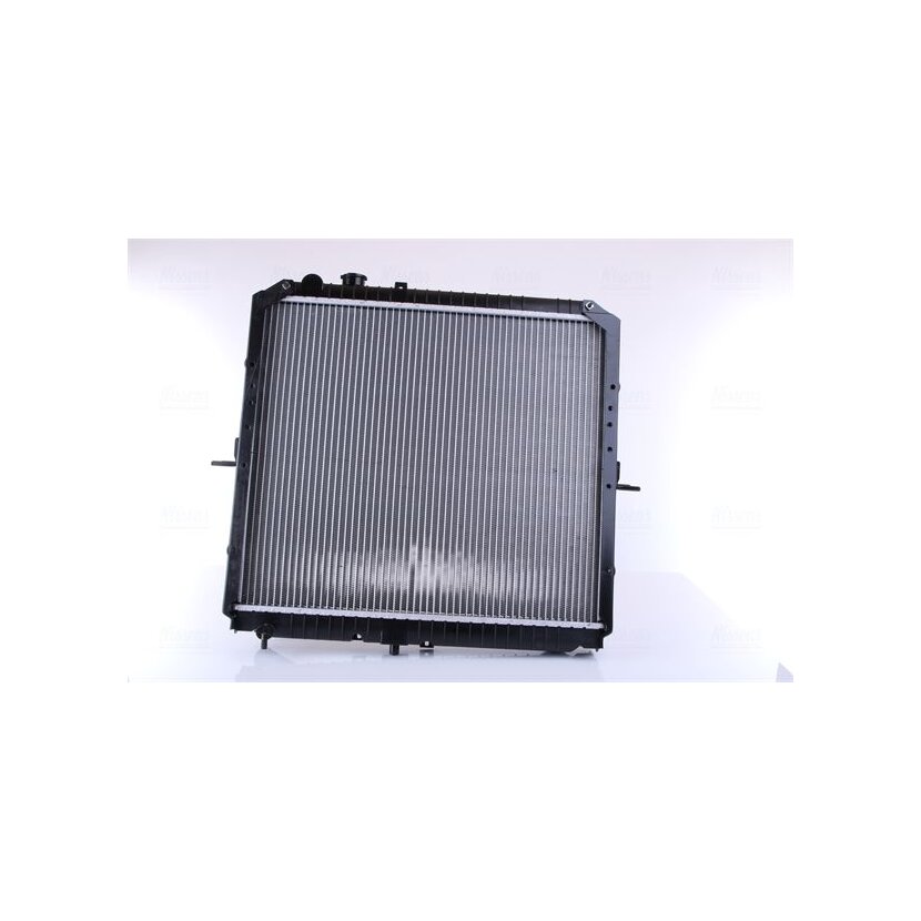 NISSENS Kühler, Motorkühlung 66622 für 0K63K-15200B
