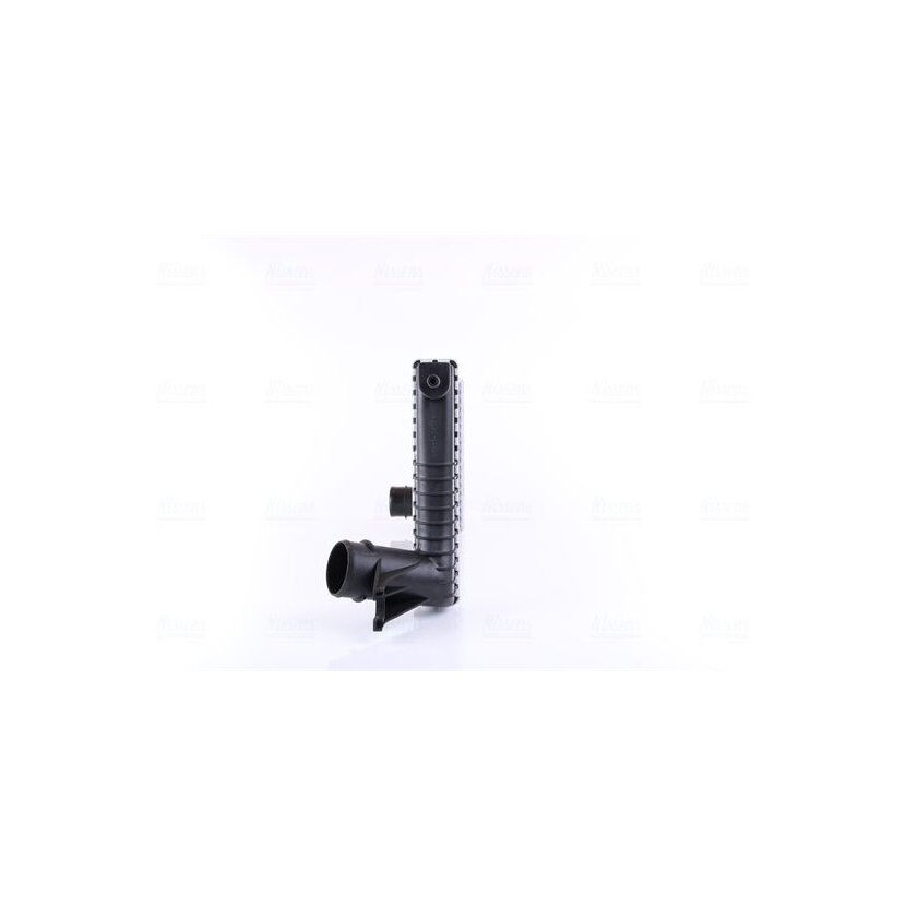 NISSENS Ladeluftkühler 96393 für 17517632764