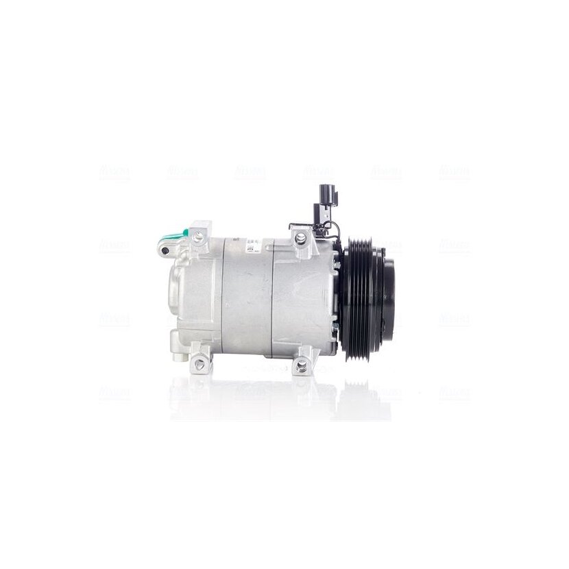 NISSENS Kompressor, Klimaanlage 890682 für 977014P000