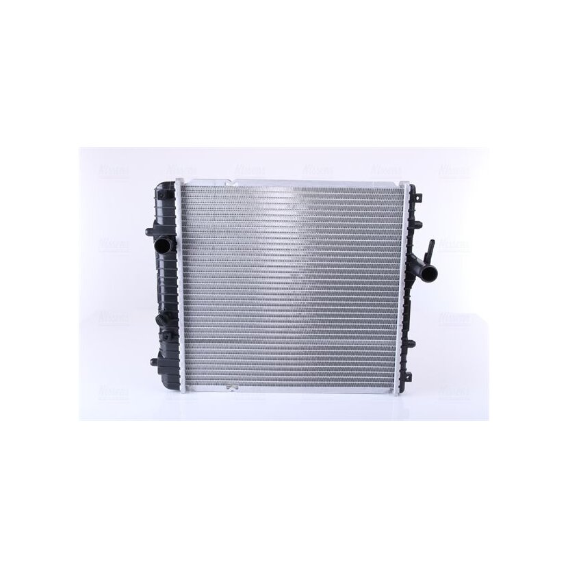 NISSENS Kühler, Motorkühlung 630738 für 09210556