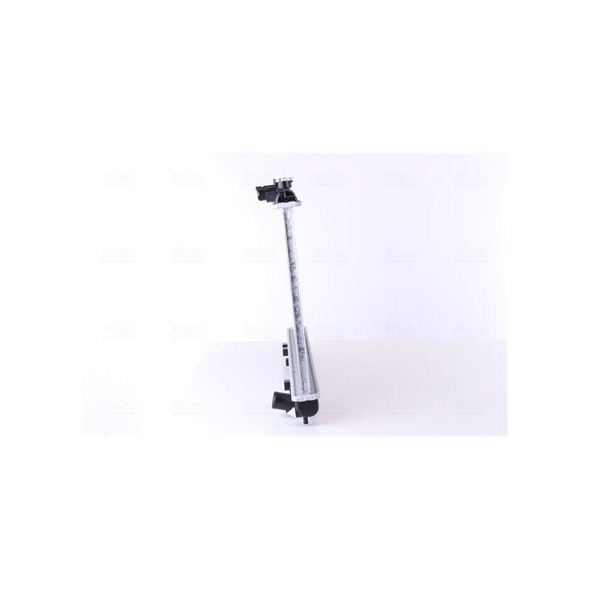 NISSENS Kühler, Motorkühlung 64775 für 16400-74500