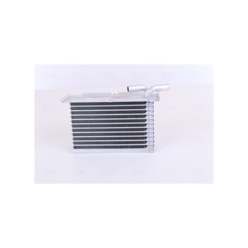 NISSENS Ladeluftkühler 96470 für 03C 145 749 B