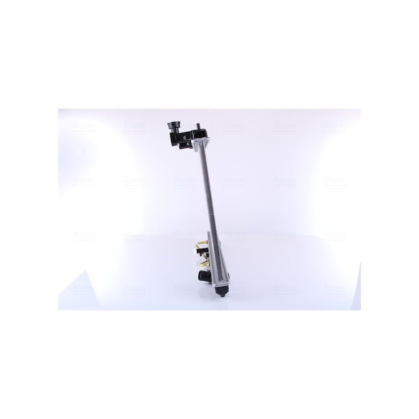 NISSENS Kühler, Motorkühlung 646812 für 164000P220