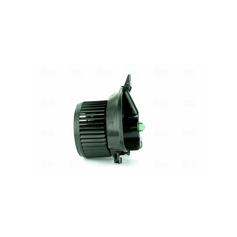 NISSENS Innenraumgebläse 87136 für 13335074