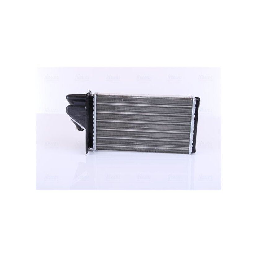 NISSENS Wärmetauscher, Innenraumheizung 73368 für 77 01 038 542