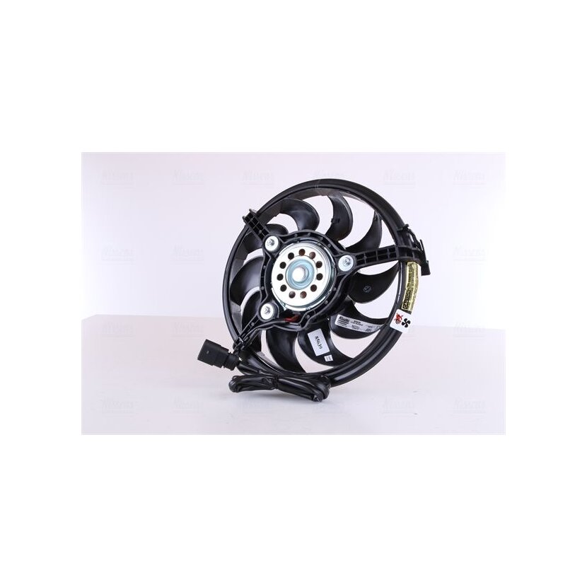 NISSENS Lüfter, Motorkühlung 85639 für 8E0959455H