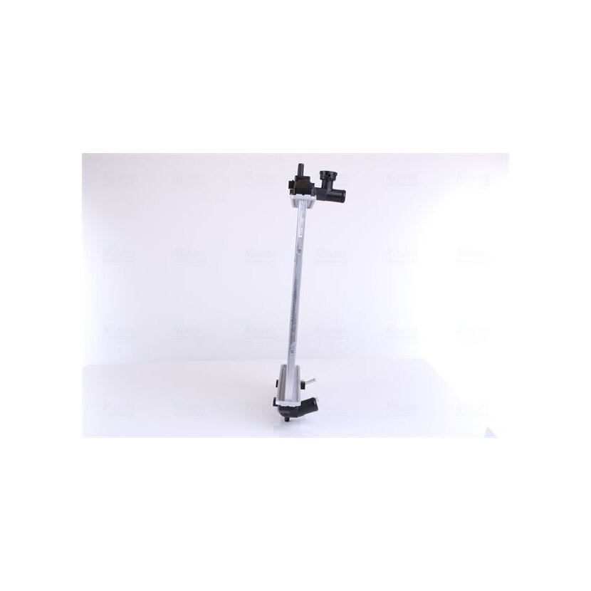 NISSENS Kühler, Motorkühlung 617548 für 16400B1010