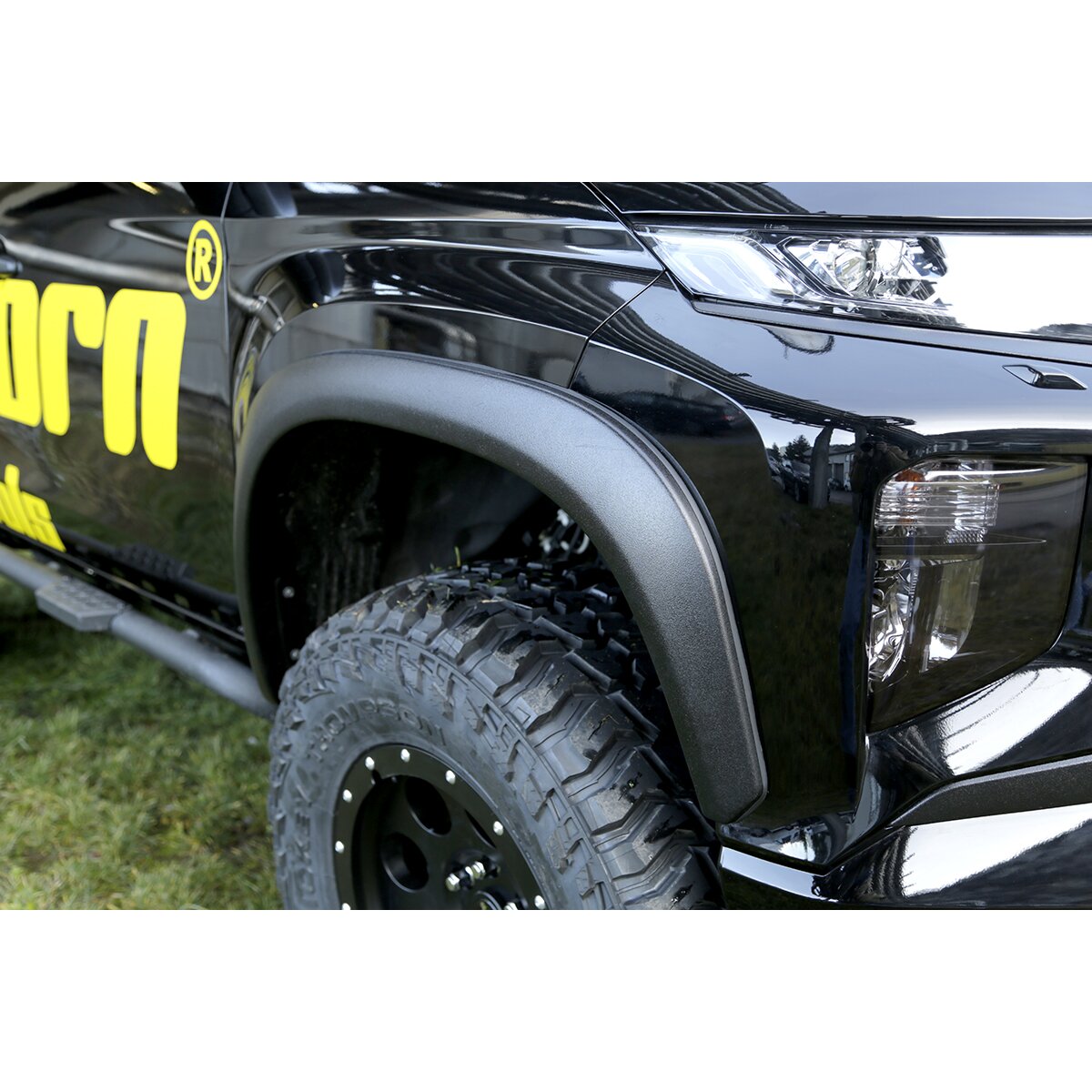 horntools Mitsubishi L200 Fender Flares 2019+ Kotflügel Verbreiterung